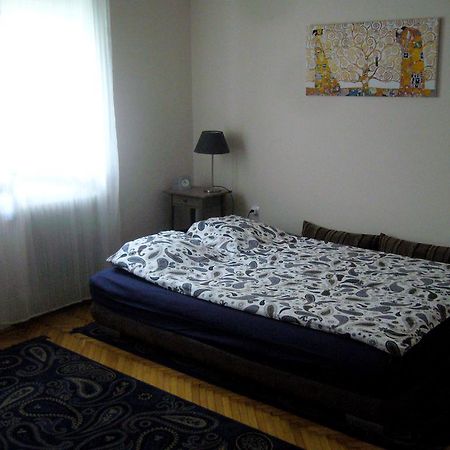 בודפשט Home Away Apartment חדר תמונה