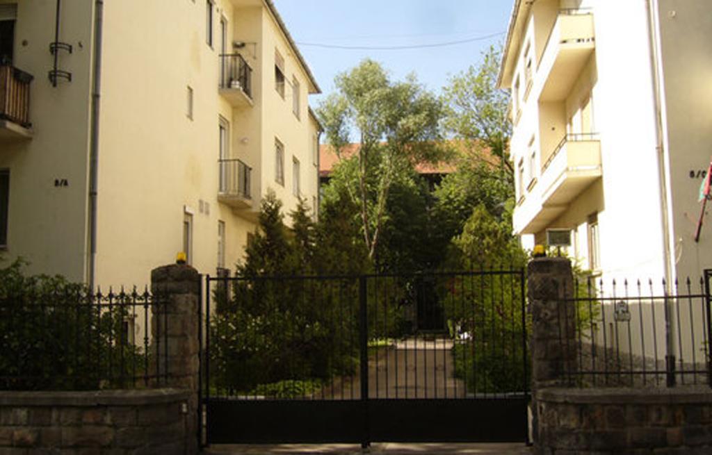 בודפשט Home Away Apartment חדר תמונה